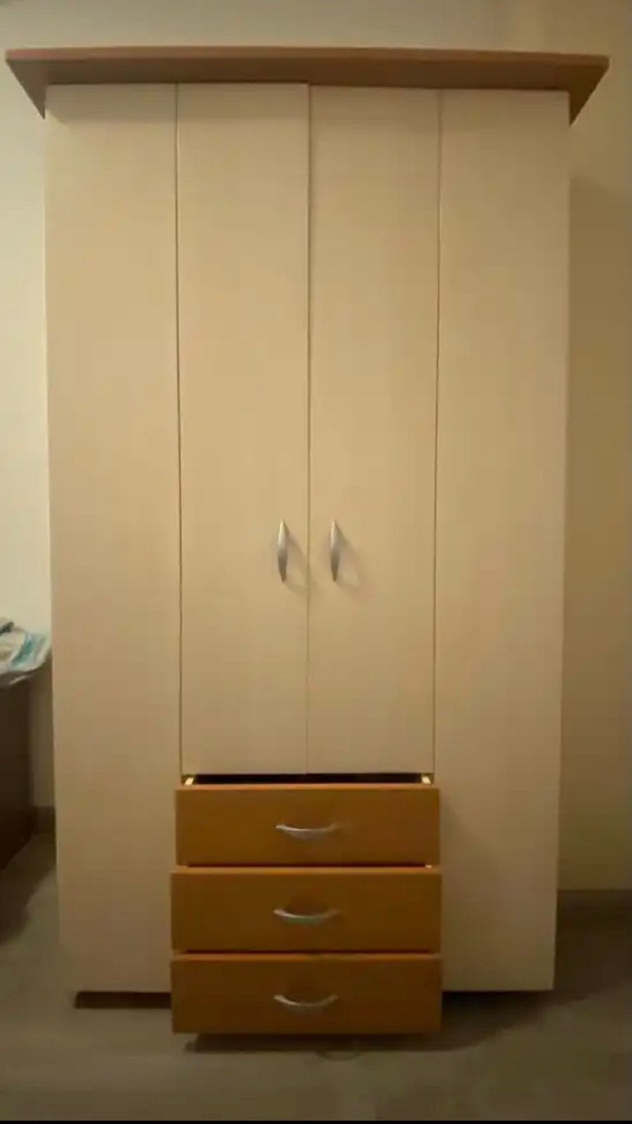 GRATIS OPHALEN kledingkast voor kinder/babykamer, Ophalen, 50 tot 100 cm, Zo goed als nieuw, 150 tot 200 cm