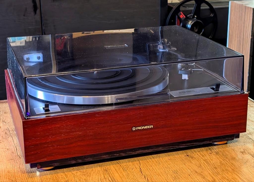 PIONEER PL-10 • GARANTIE • GEREVISEERD • NW ELEMENT • TOPPER, Audio, Tv en Foto, Platenspelers, Rick's Audio 
De Kempen 18 
6021PZ Budel 
+31 (0)495 785698
info@ricks-audio.com