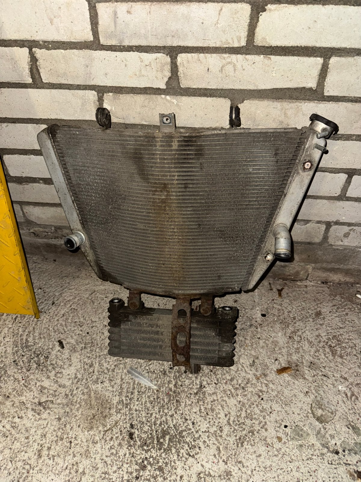 Suzuki GSXR-1000 K8 Radiator en Oliekoeler, Ophalen, Gebruikt