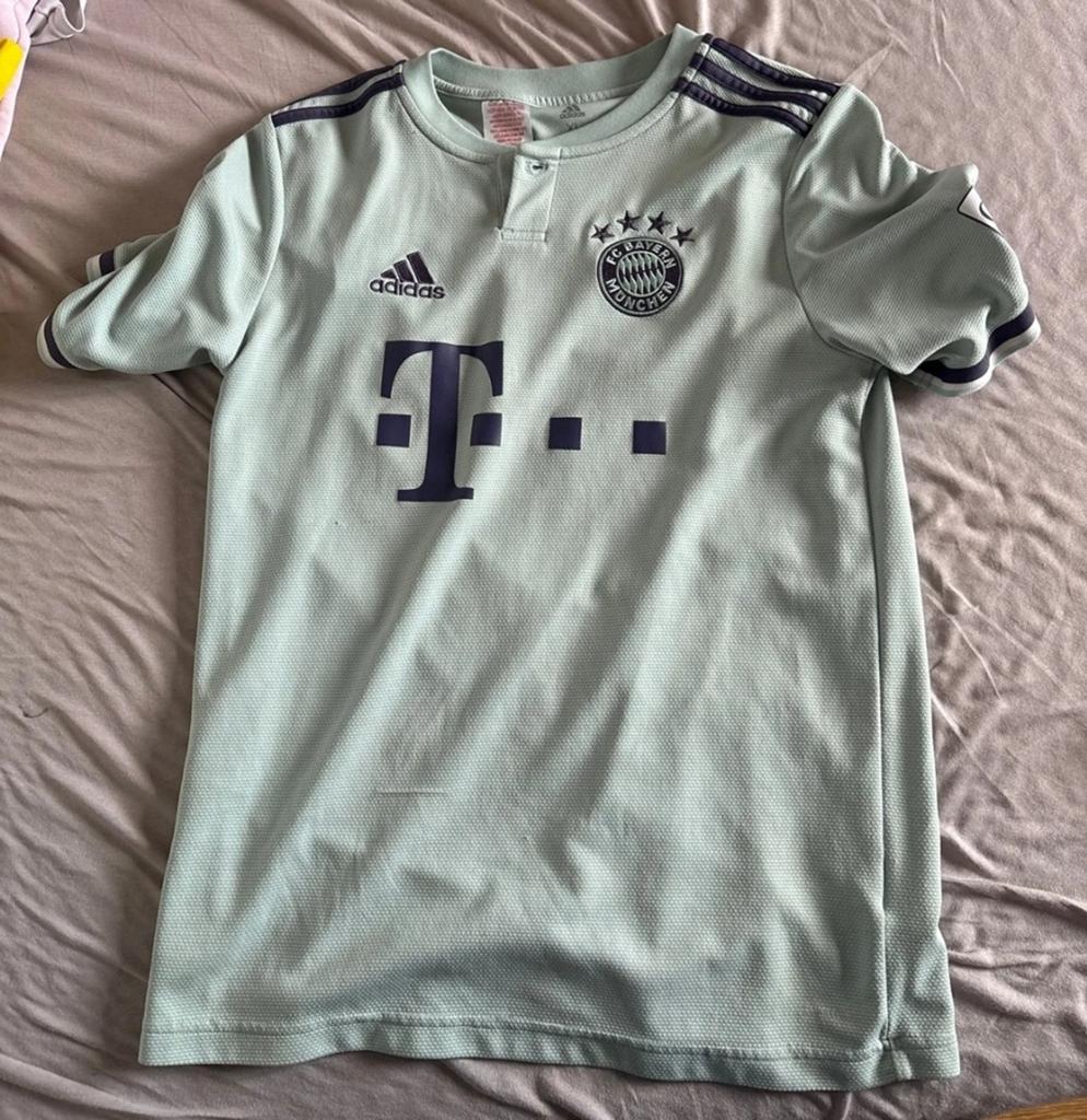 FC Bayern München Adidas voetbalshirt kids XL 15/16Y 176, Adidas, Jongen of Meisje, Ophalen of Verzenden, Zo goed als nieuw