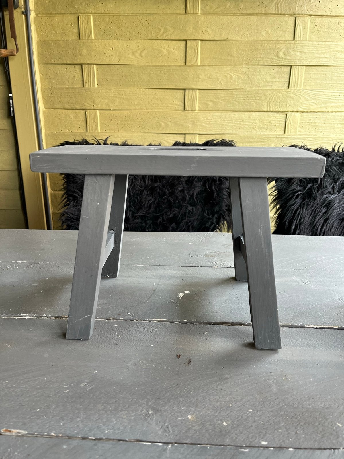 Grijze houten krukjes - Set van 3, Ophalen, Gebruikt, Hout