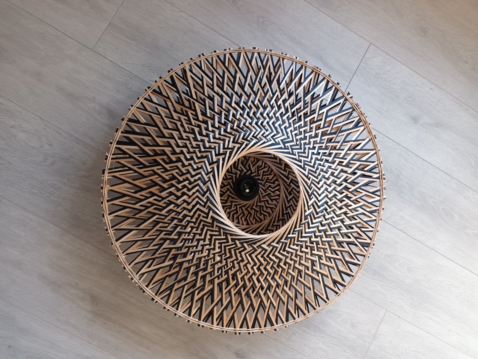 Good & Mojo Bali plafondlamp bamboe 60cm, Zwart, Design, Natuurlijk materiaal, Zo goed als nieuw