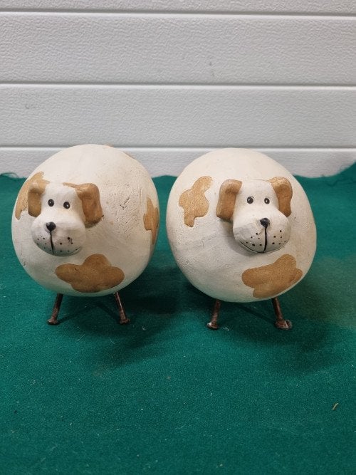 -	beelden van hond met vlekken, Verzamelen, Beelden en Beeldjes, Ophalen of Verzenden