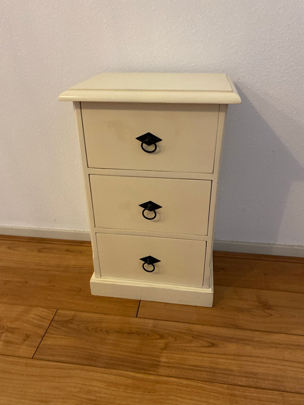 Crèmekleurig ladekastje met 3 laden, Ophalen, Minder dan 50 cm, Gebruikt, 3 of 4 laden