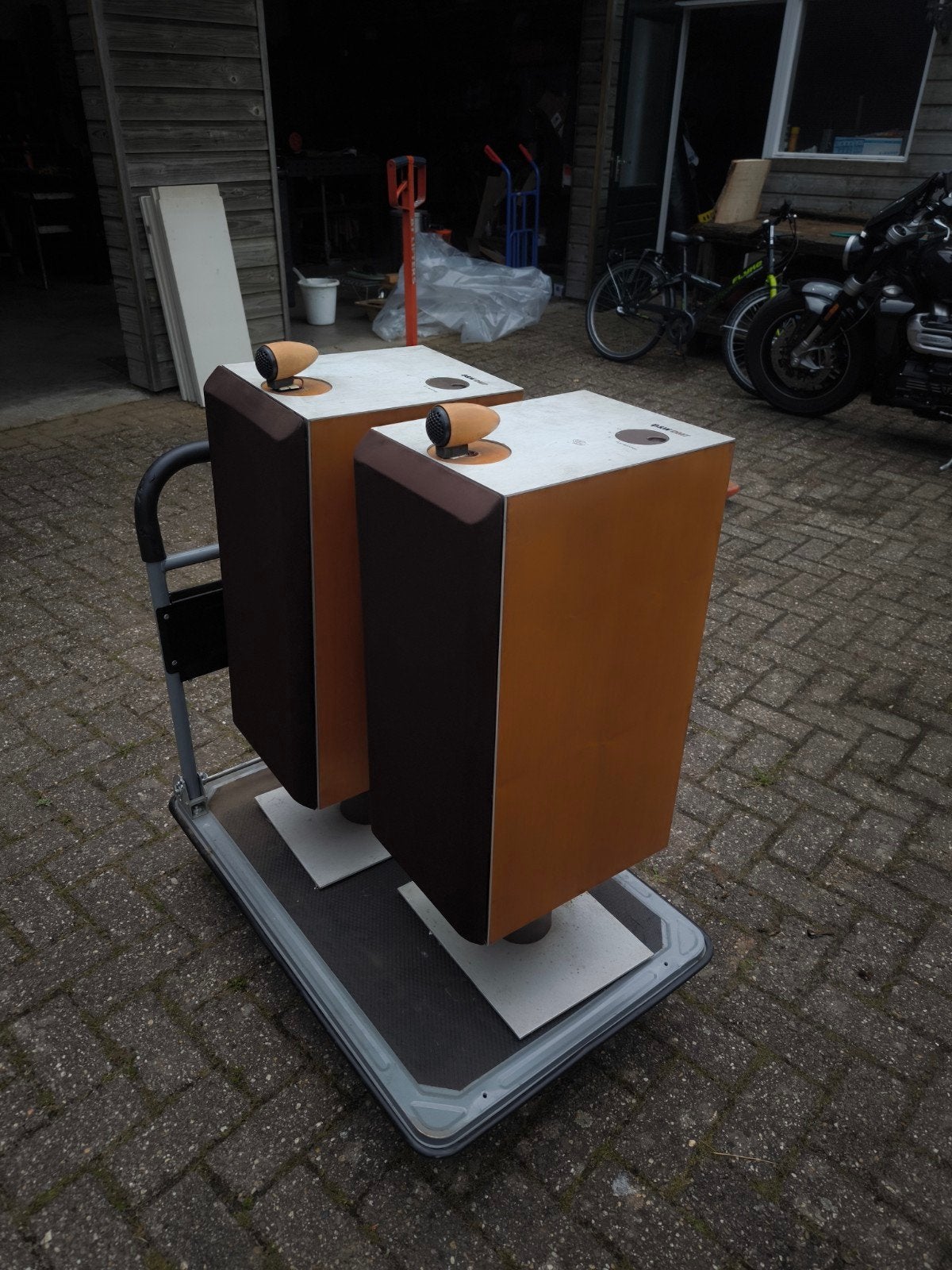 B&W DM7 Speakers - Voor onderdelen of opknappen, Ophalen of Verzenden