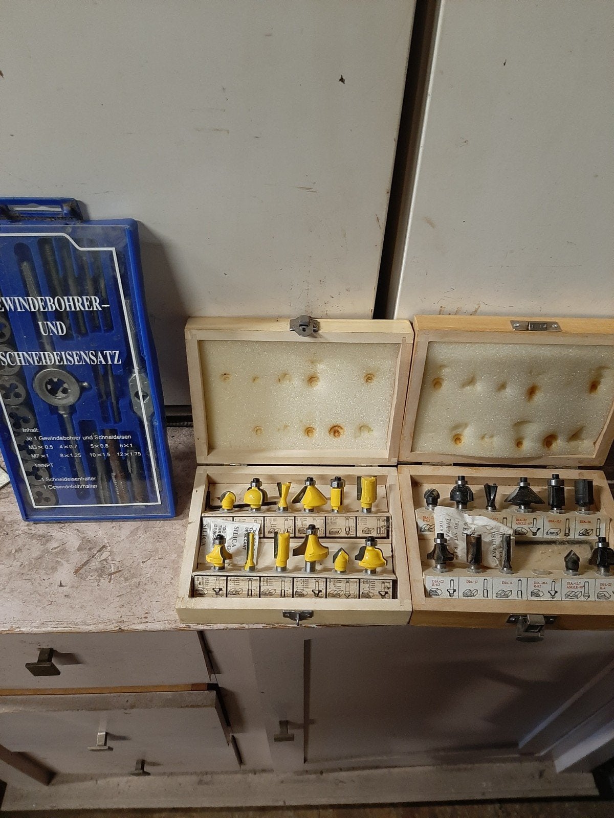 Diverse gereedschapsets: draadsnijders en freesjes, Ophalen of Verzenden, Nieuw, Gereedschapsset