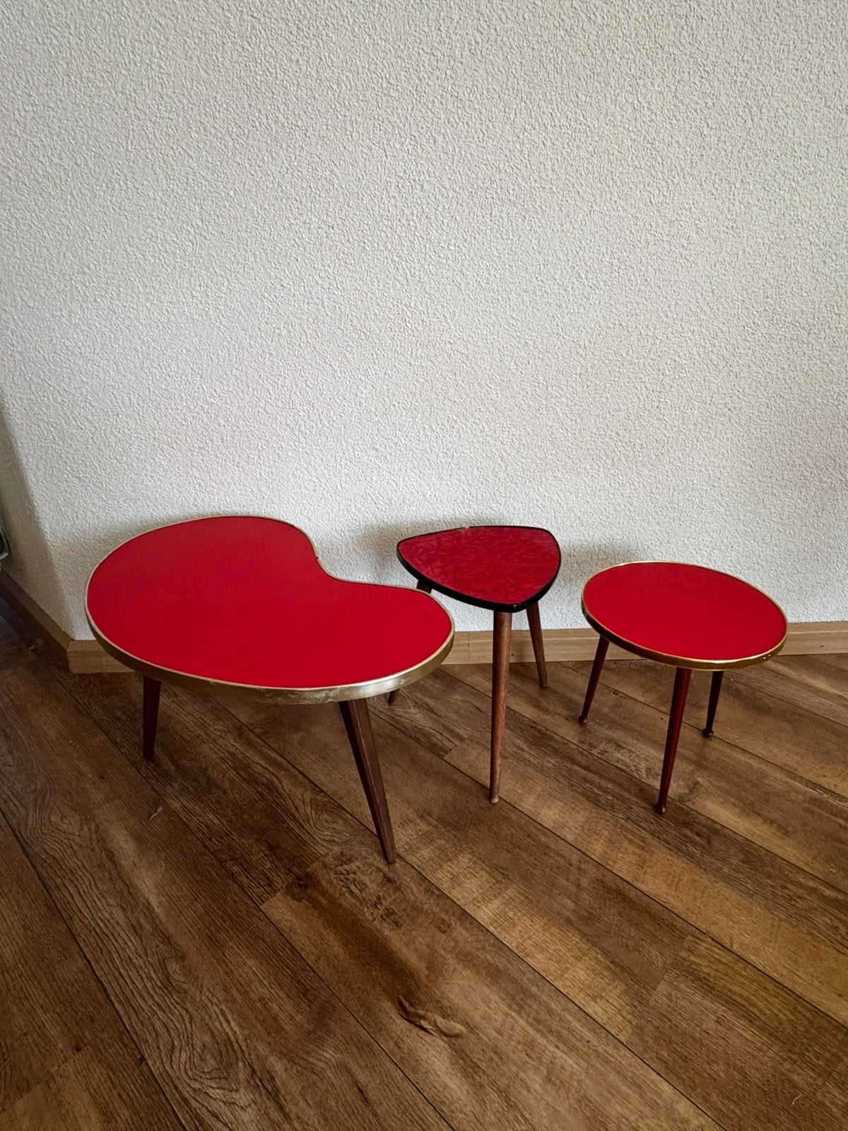 3 vintage Formica tafeltjes / plantentafels – Jaren '50/'60, Huis en Inrichting, Ophalen, Minder dan 45 cm, Minder dan 55 cm, Gebruikt