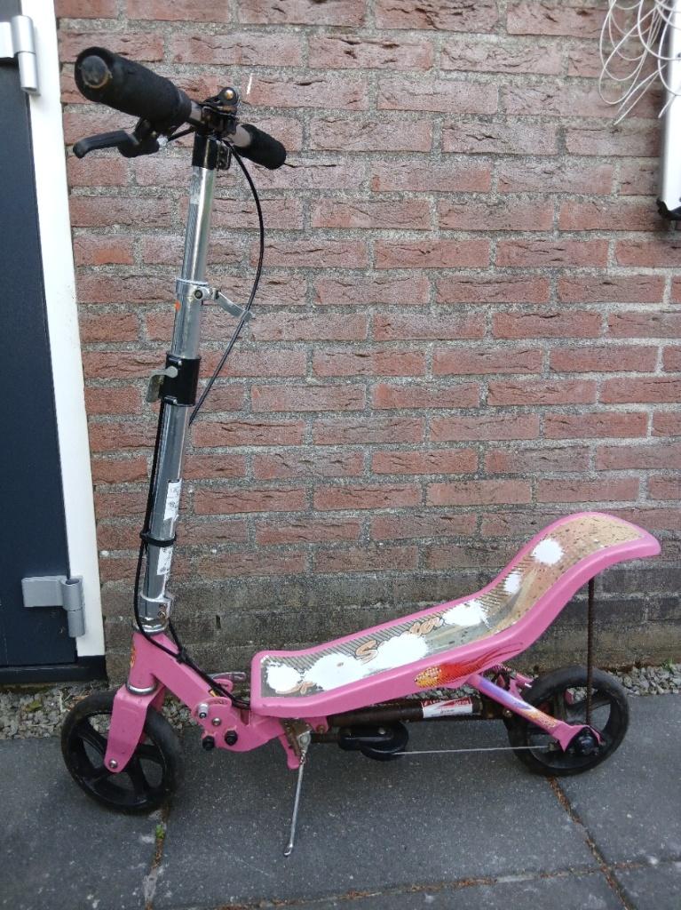 Roze Space scooter (grote), Fietsen en Brommers, Steps, Ophalen, Gebruikt, Overige typen, Space Scooter