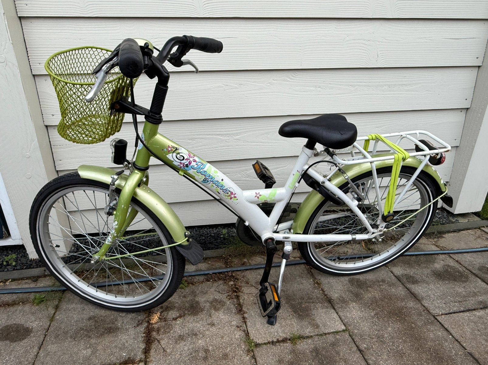 Loekie Romanz meisjesfiets 20inch, Ophalen, Terugtraprem, Gebruikt, Handrem
