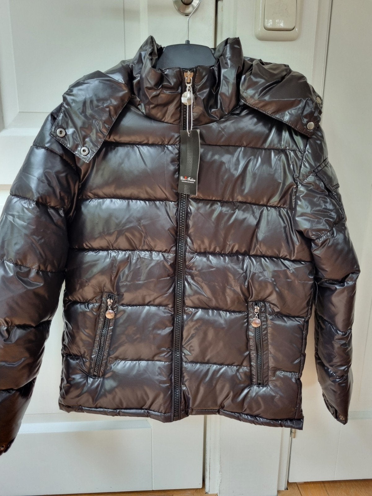zwart glanzende winterjas, Nieuw, Ophalen of Verzenden, Merkloos, Jongen