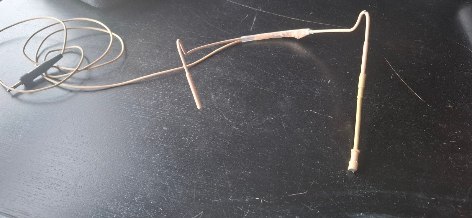 Headset microfoon - Huidskleurig - Sennheiser HS 2, Muziek en Instrumenten, Microfoons, Ophalen of Verzenden, Gebruikt, Overige typen