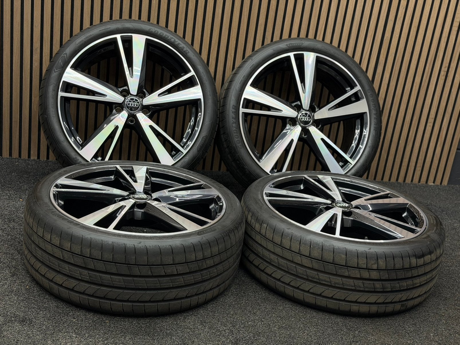 ZGAN! Originele 21 inch Audi A6 S6 C8 5x112 ET43 Goodyear AO, Ophalen, 255 mm, ., Banden en Velgen