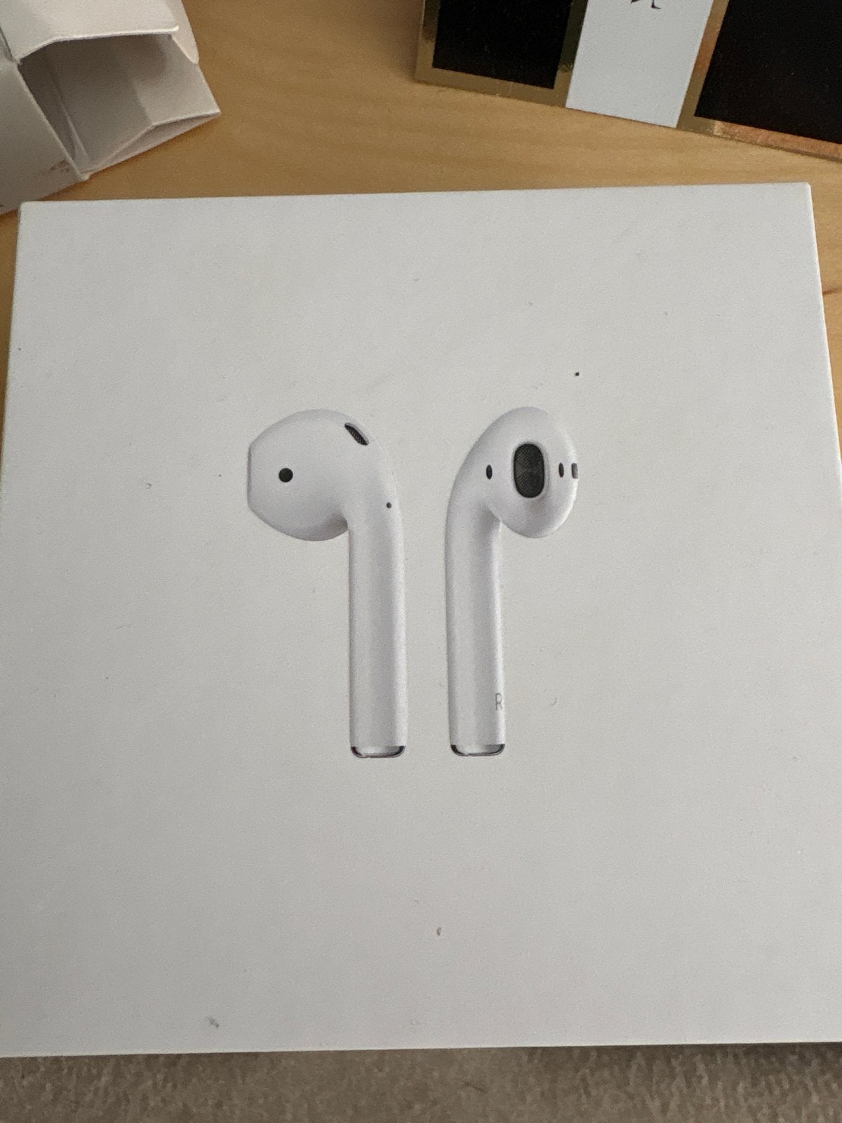 Apple AirPods met oplaadcase (MV7N2ZM/A), In-ear, Gebruikt, Bluetooth, Ophalen of Verzenden