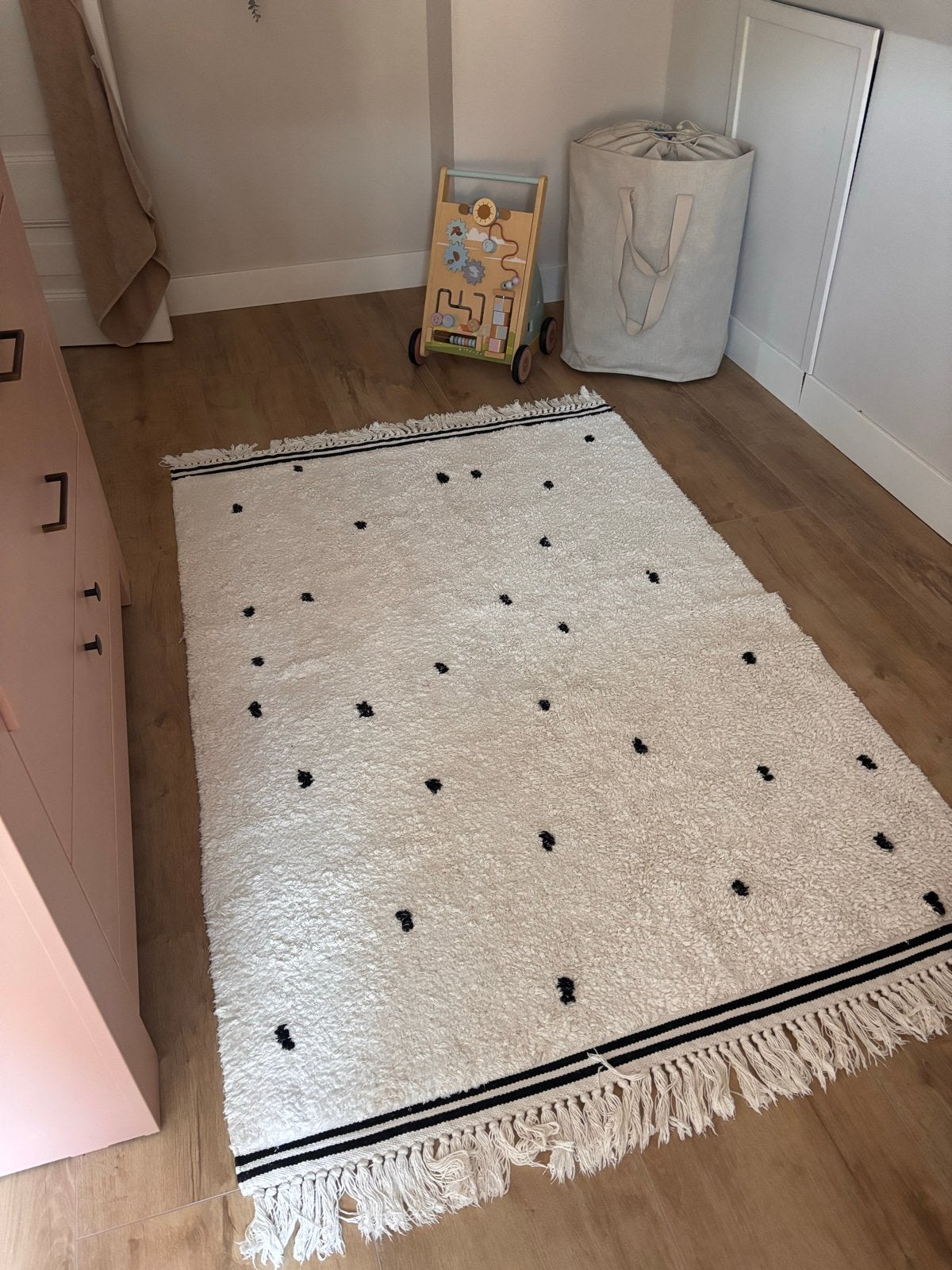 Vloerkleed Tapis Petit, 100 tot 150 cm, Verzenden, Zo goed als nieuw, 150 tot 200 cm