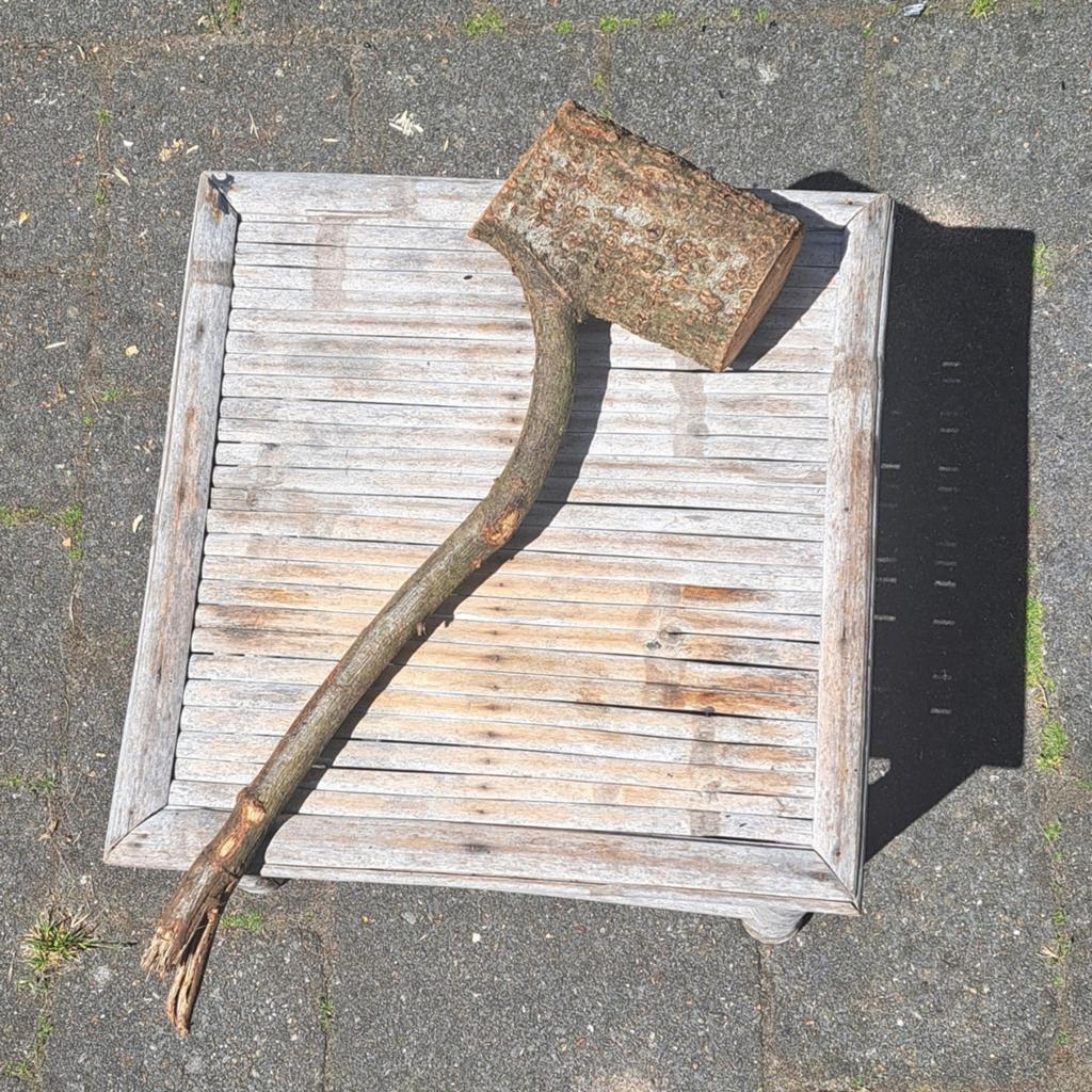 Artistok Hammer, Ophalen