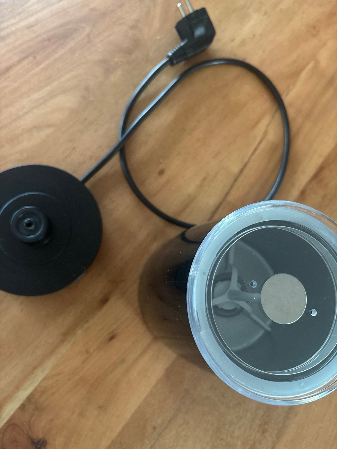 DeLonghi Alicia Latte Melkopschuimer EMF2.BK, Witgoed en Apparatuur, Melkopschuimers, Ophalen of Verzenden, Gebruikt, Elektrische melkopschuimer