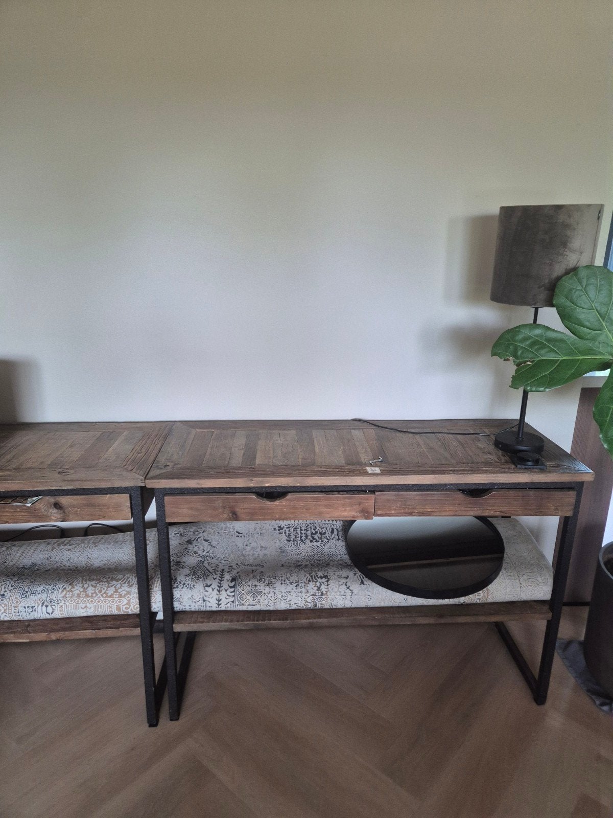** Rivièra Maison sidetables – hout en zwart metaal, Huis en Inrichting, Ophalen, 100 tot 150 cm, Zo goed als nieuw, Metaal