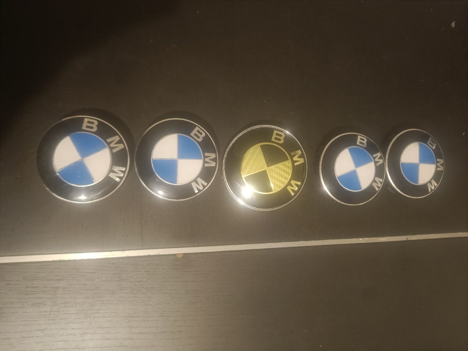bmw embleem black en wielcovers, Ophalen of Verzenden