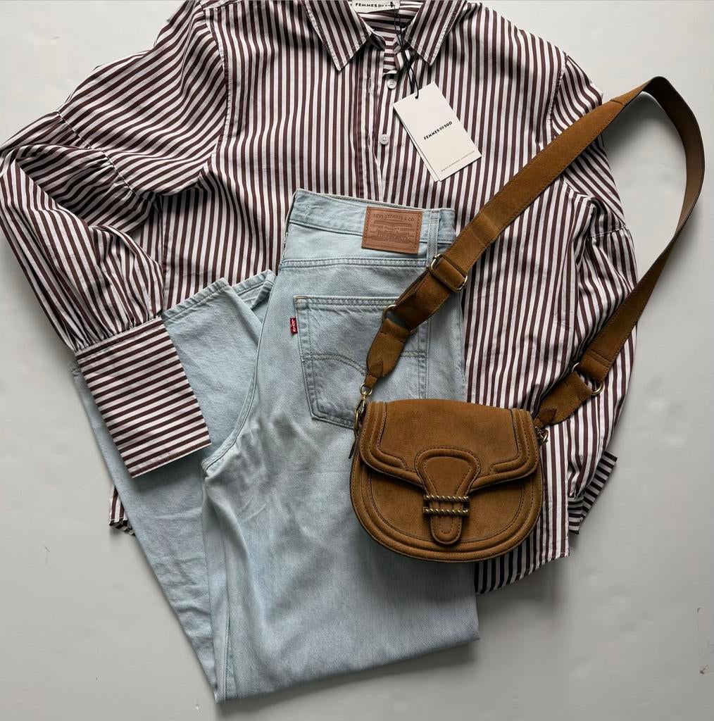 LEVI’S Baggy Dad lichtblauw maat 28-30 ZGAN, Ophalen of Verzenden, Zo goed als nieuw, Blauw, W30 - W32 (confectie 38/40)