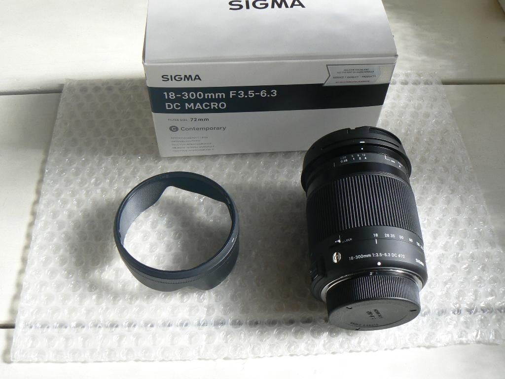 Nikon lenzen 18-300 + 16-300 + 70-300 + 35 + 18-105 + 16-50, Audio, Tv en Foto, Fotografie | Lenzen en Objectieven, Nikon, Zo goed als nieuw