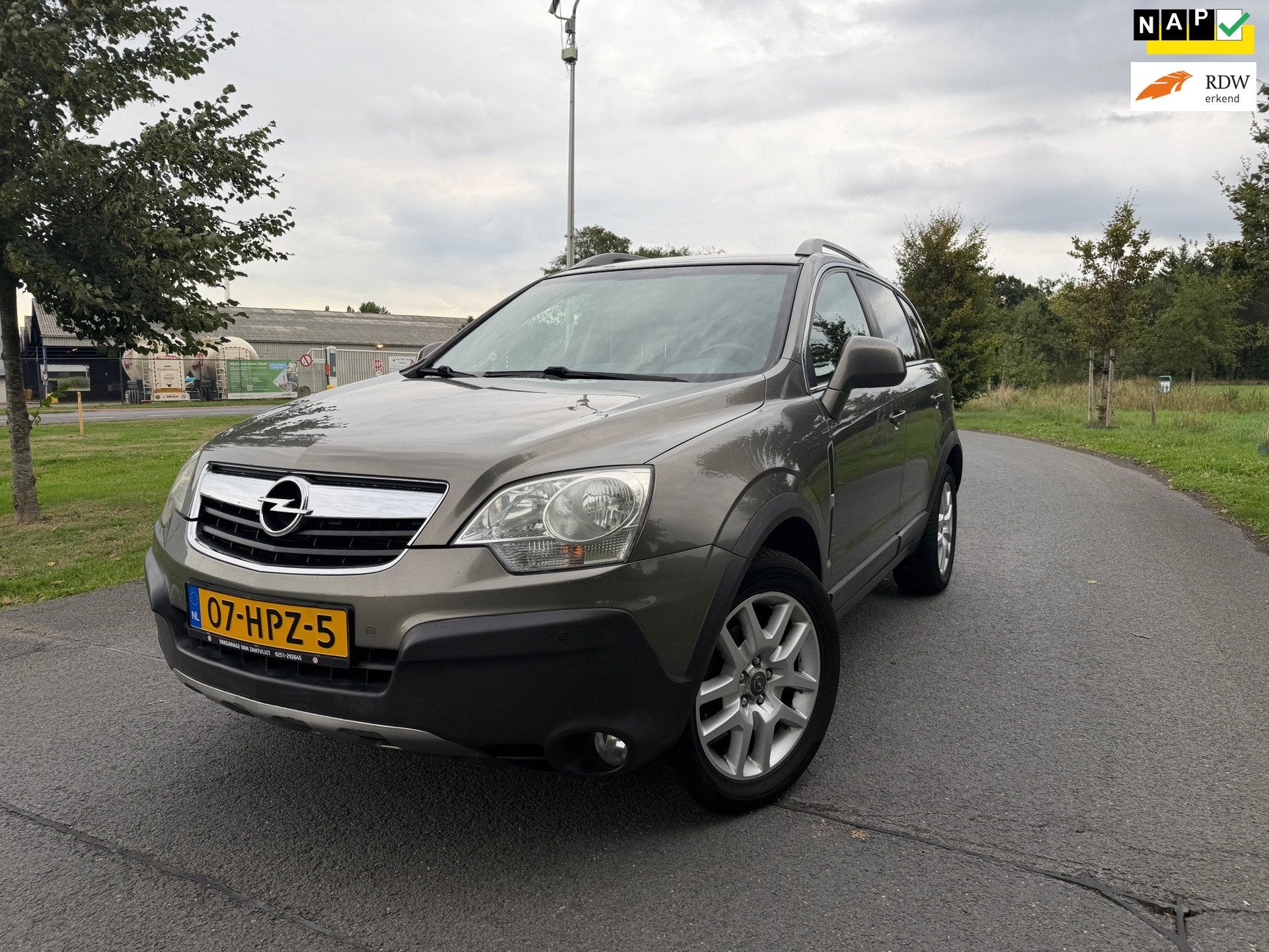 Opel Antara 2.4-16V Temptation | Nap| Trekhaak |, Auto's, Opel, Stof, Gebruikt, 4 cilinders, Beige