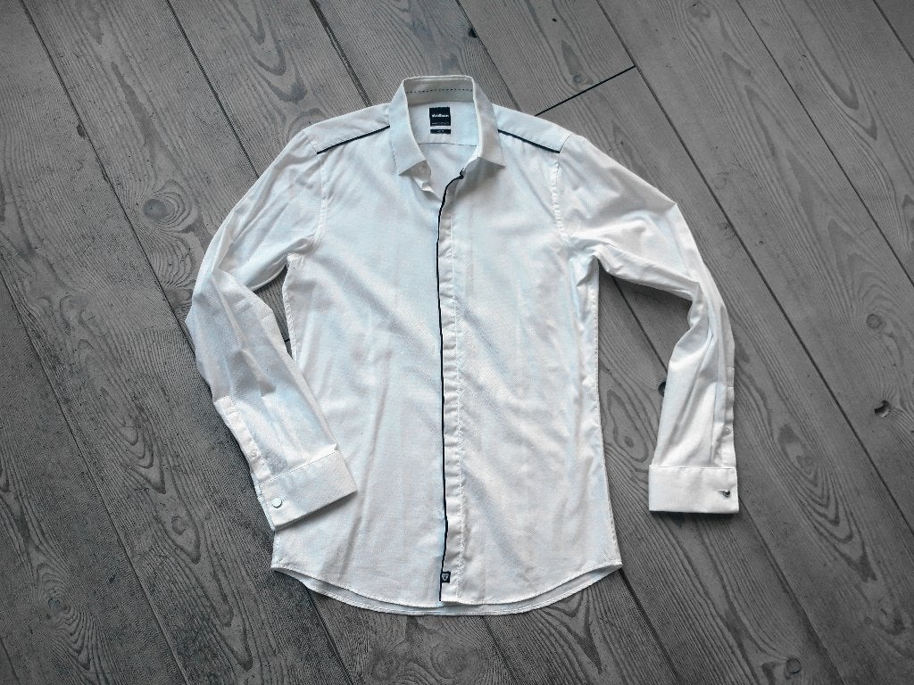 2 overhemd van Strellson, maat 38, slim fit, weinig gedragen, Strellson, Halswijdte 38 (S) of kleiner, Wit, Ophalen of Verzenden