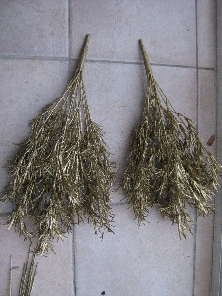 2 goud-glitter grasachtige takken, Ophalen of Verzenden, Zo goed als nieuw