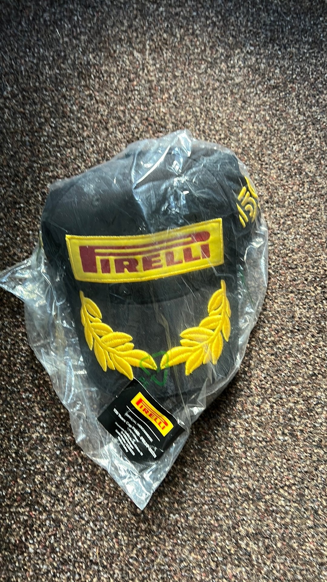 Pirelli 150 years cap/ pet, nieuw in verpakking, Kleding | Heren, Hoeden en Petten, Ophalen of Verzenden, Nieuw, Pet