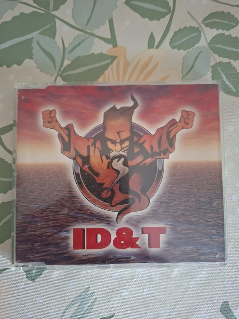 Zeldzame ID&T/ Thunderdome promo cd, Ophalen