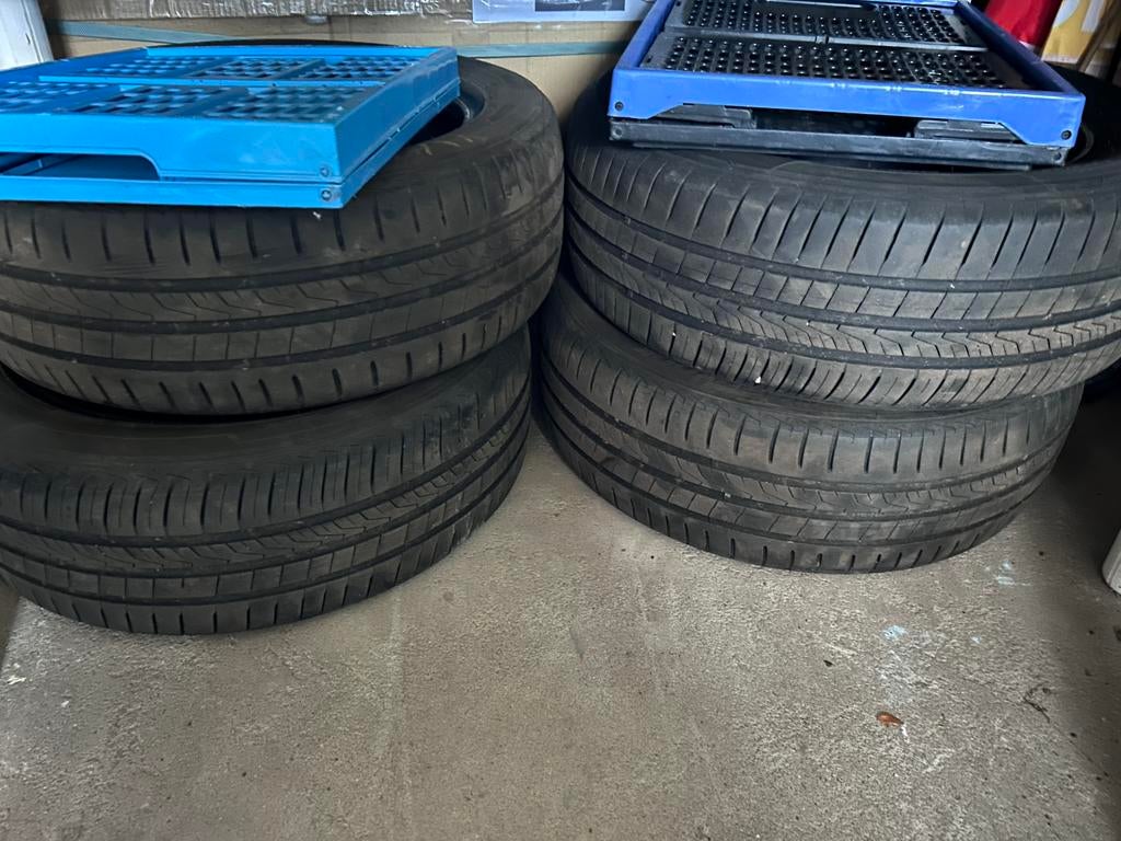 Set 4 Hankook zomerbanden 195/55 R16 – Renault Clio 2014, Ophalen, Zo goed als nieuw