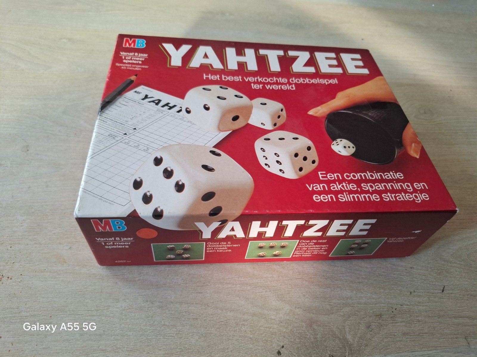 Yahtzee dobbelspel van MB, compleet en in goede staat, Hobby en Vrije tijd, Gezelschapsspellen | Overige, Ophalen of Verzenden