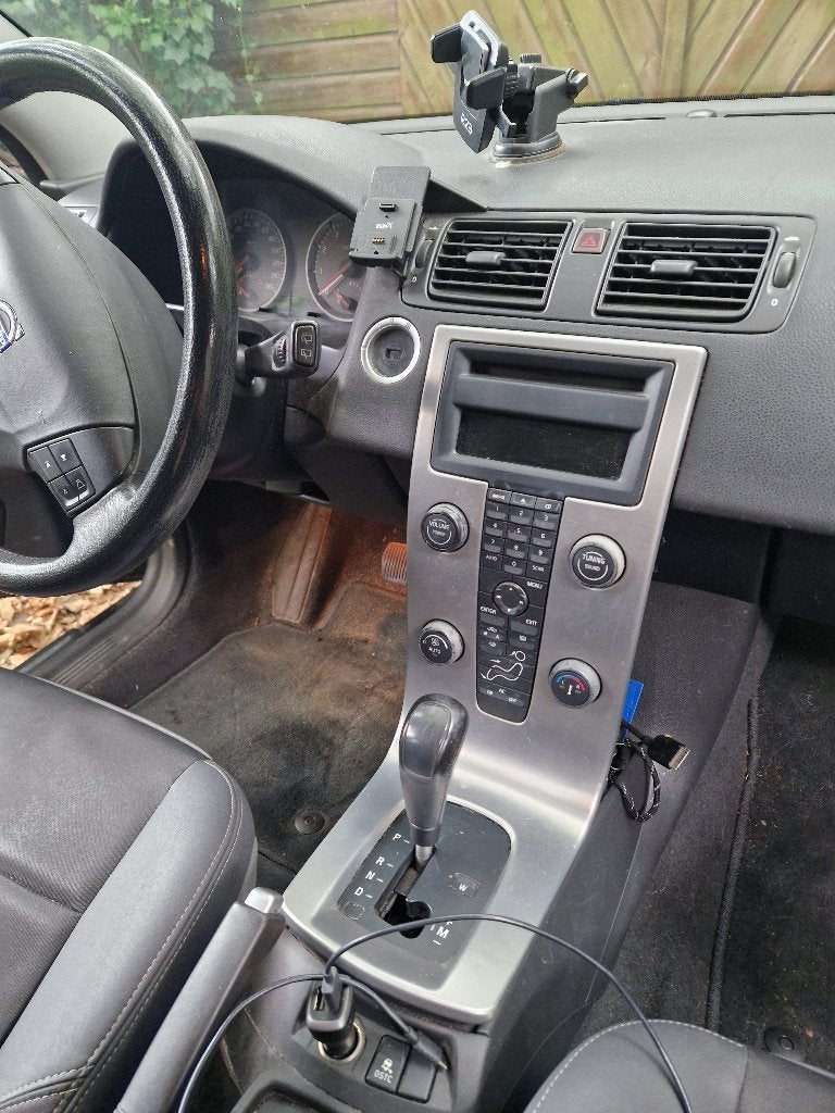 Volvo V50 2.4 140PK Geartronic 2005 Zwart, Auto's, 700 kg, Zwart, 2435 cc, Grijs