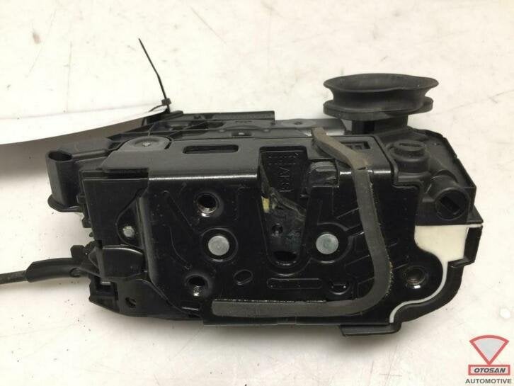 vw golf 6 7 vag portierslot deurslot rechts voor 5k4837016m, Gebruikt, Volkswagen, Volkswagen AG, Vw@volkswagen.de