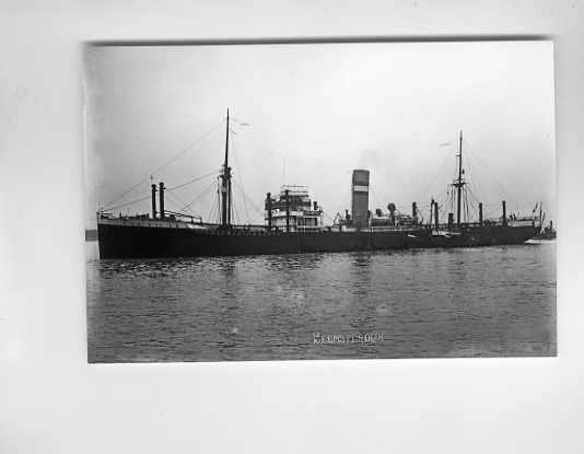 scheepvaart-foto-H.A.L-beemsterdyk 2x, Ophalen of Verzenden, Zo goed als nieuw, Motorboot, Boek of Tijdschrift