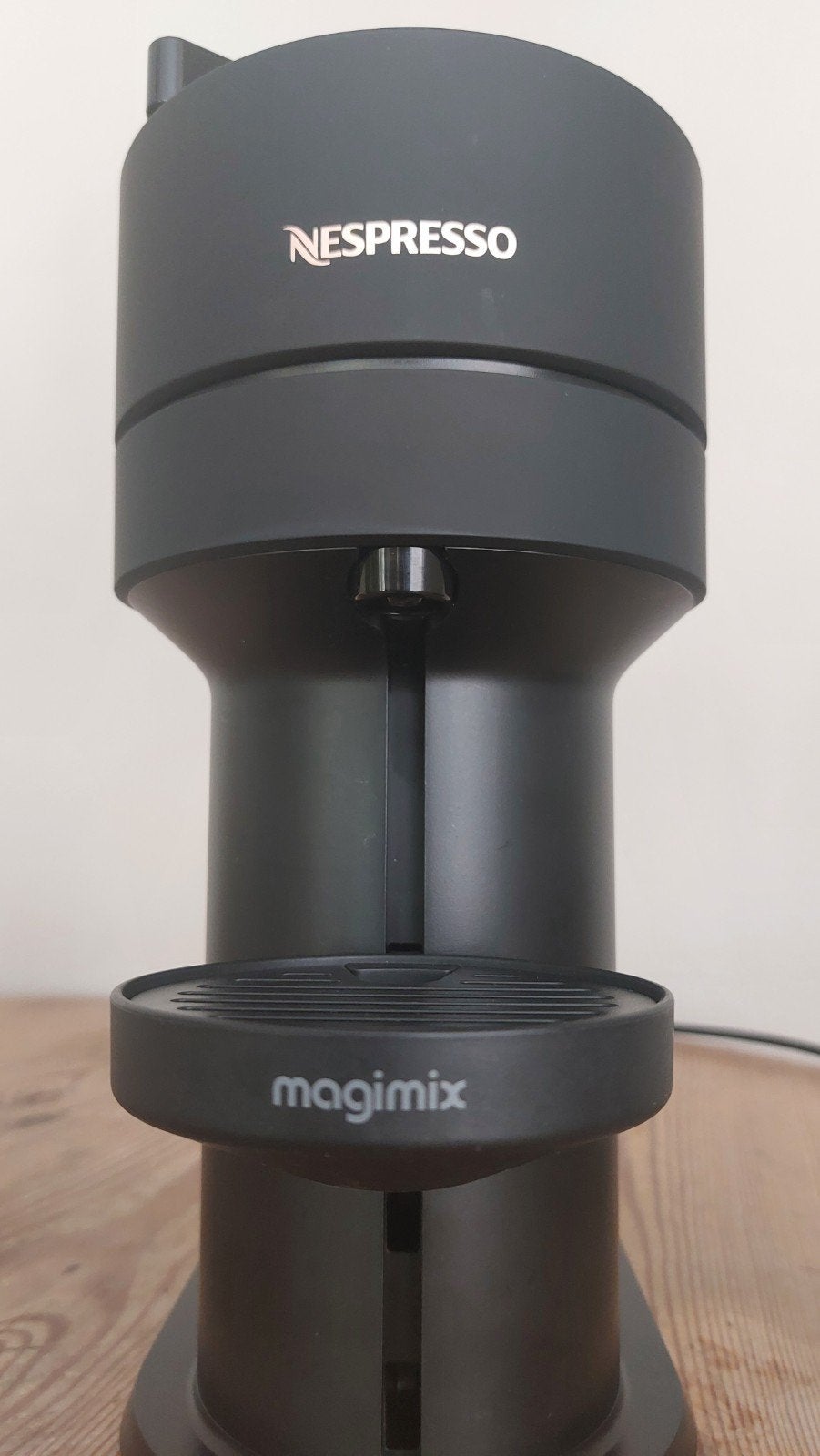 Koffiezetapparaat Nespresso Vertuo Next Magimix, matt black, Koffiemachine, Ophalen of Verzenden, Zo goed als nieuw, 4 tot 10 kopjes
