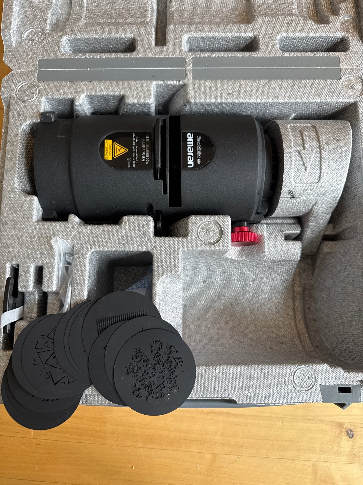 Amaran Spotlight SE met Gobo's - Zo goed als nieuw, Ophalen, Zo goed als nieuw, Fotografie algemeen