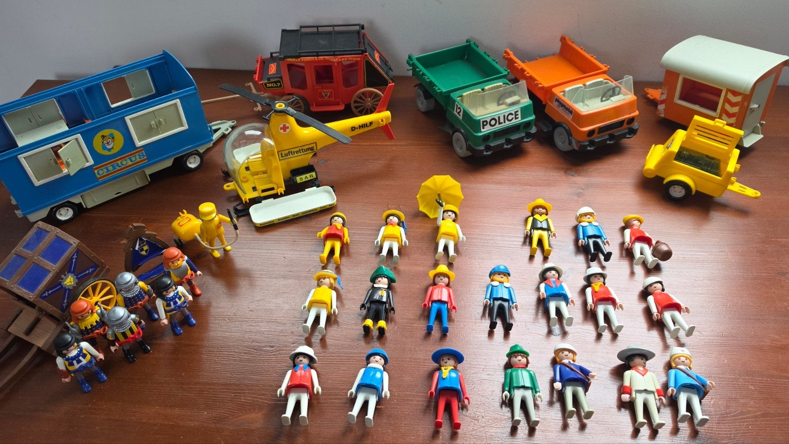 Grote Playmobil set vintage en nieuw, Ophalen of Verzenden, Gebruikt, Losse onderdelen, Overige typen