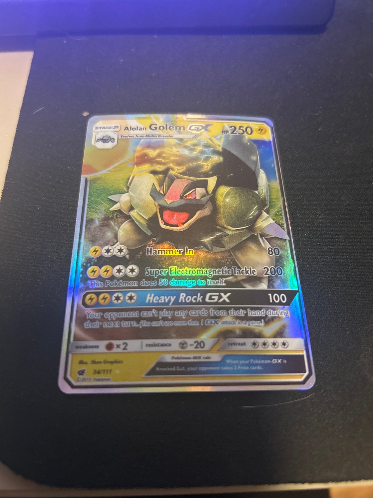 Alolan Golem GX Pokémon Kaart, Ophalen of Verzenden, Zo goed als nieuw, Losse kaart, Foil