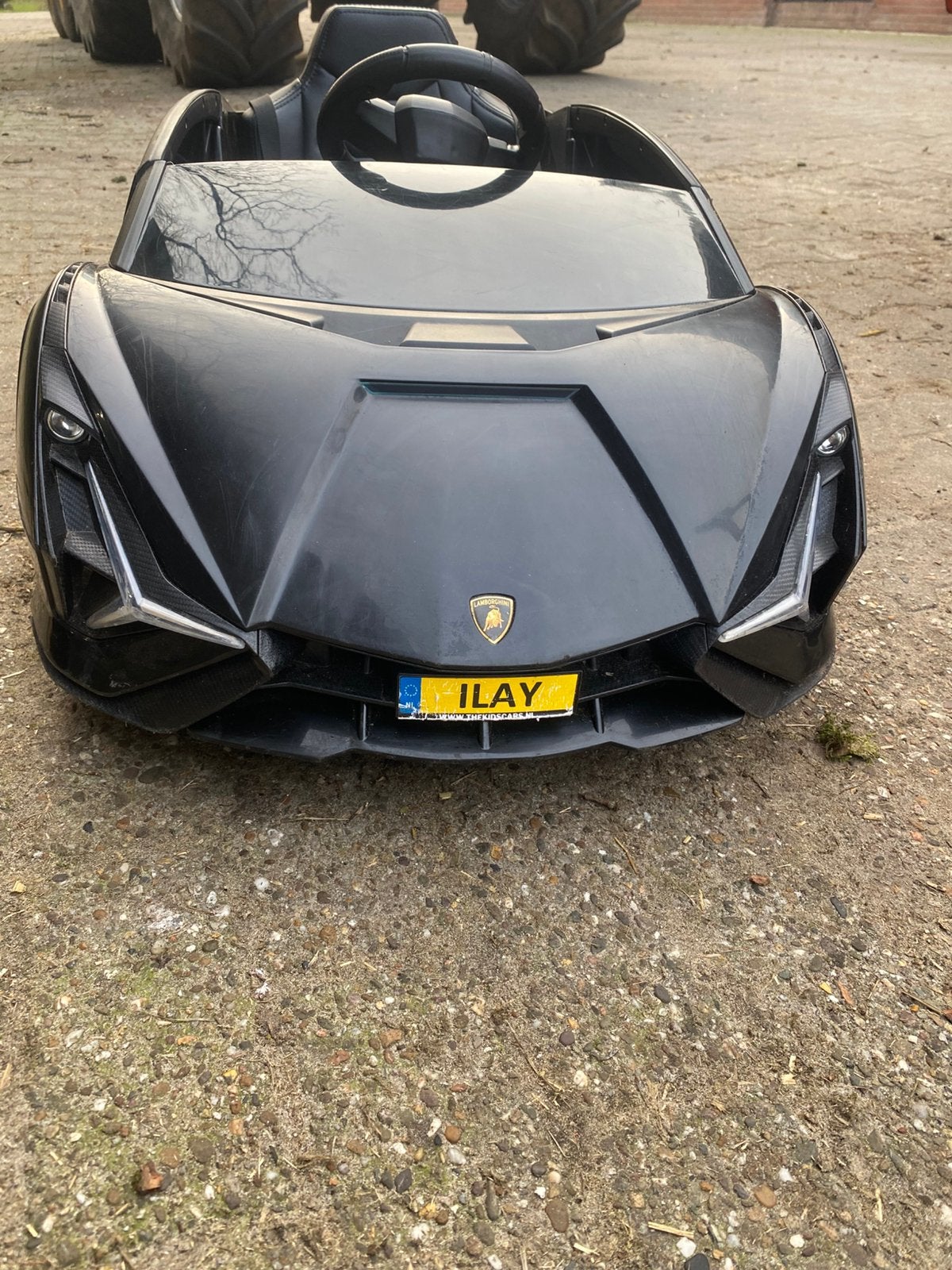 Lamborgini, Ophalen, Zo goed als nieuw