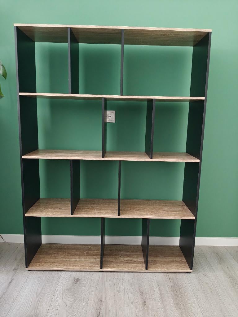 Leuke vakkenkast/boekenkast, Ophalen, 50 tot 100 cm, Zo goed als nieuw, 150 tot 200 cm