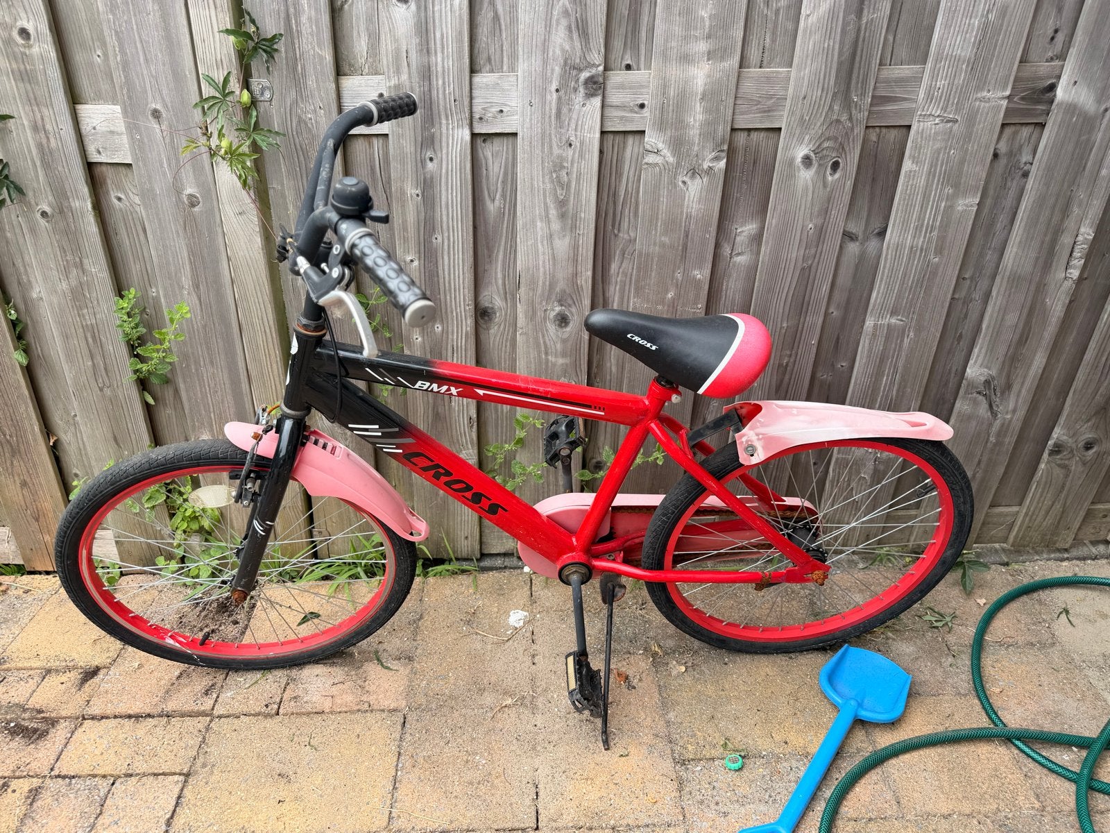 Cross BMX kinderfiets rood/zwart - Gebruikt, Ophalen, Terugtraprem, Gebruikt, Staal
