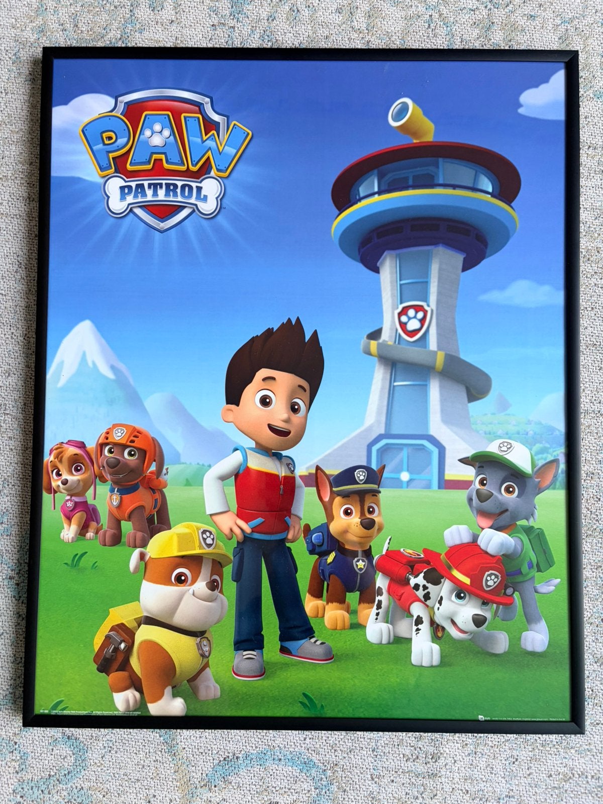 Paw Patrol poster in zwarte lijst (41x51cm), Ophalen, Zo goed als nieuw, Foto of Poster, 5 – 50