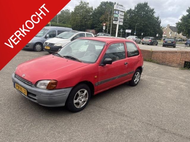 Toyota Starlet 1.3-16V APK tot dec 26/ lmv / goedlopend, Stof, Gebruikt, 4 cilinders, Starlet