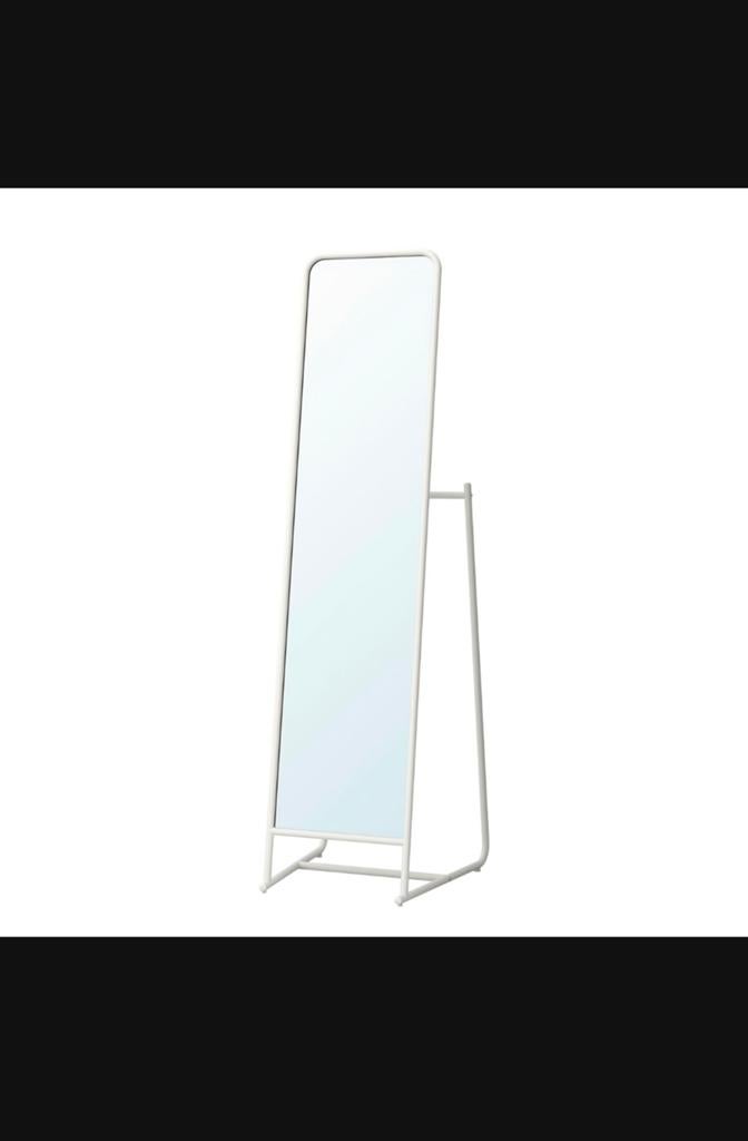 IKEA staande witte spiegel KNAPPER, Ophalen, Minder dan 50 cm, Zo goed als nieuw, 150 tot 200 cm