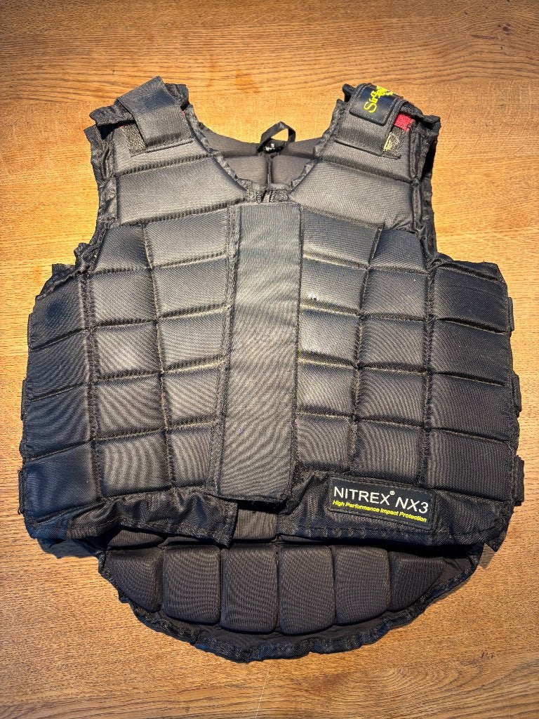 Sir lancelot body protector kind maat 8 zwart, Dieren en Toebehoren, Paardrijkleding, Ophalen of Verzenden, Springen, Kinderen