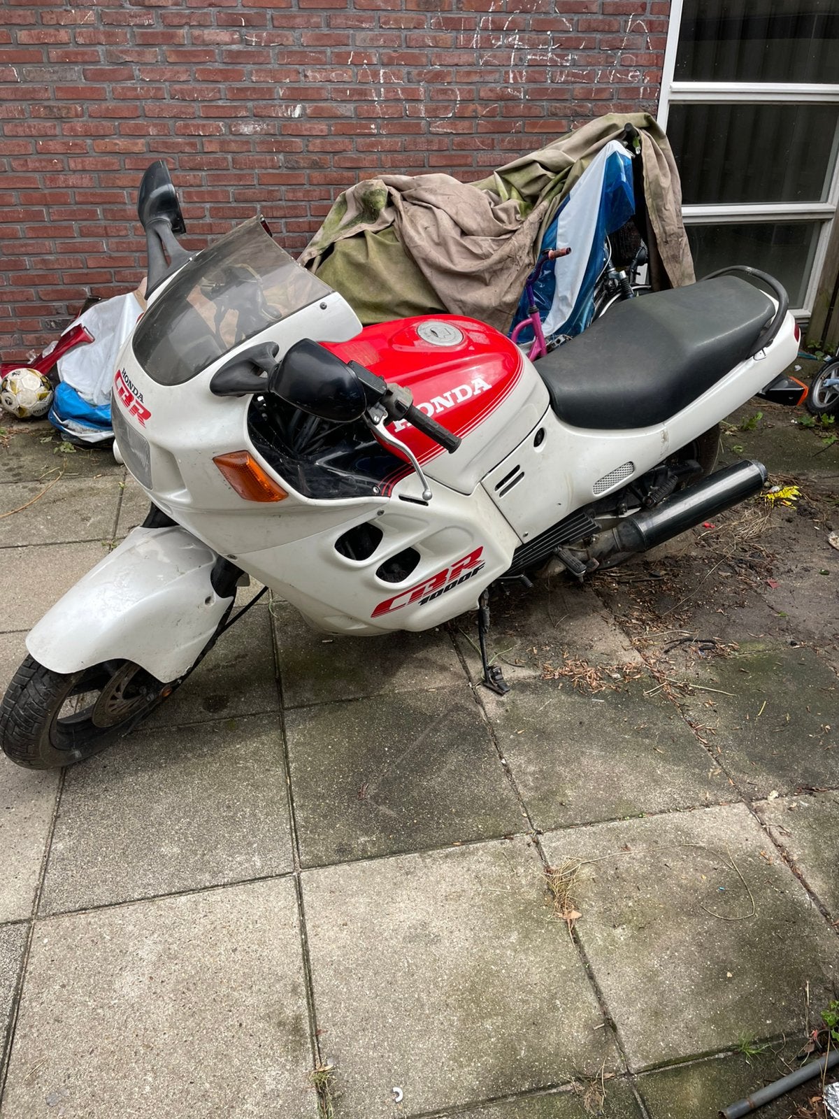 Honda CBR 1000, Ophalen, Gebruikt
