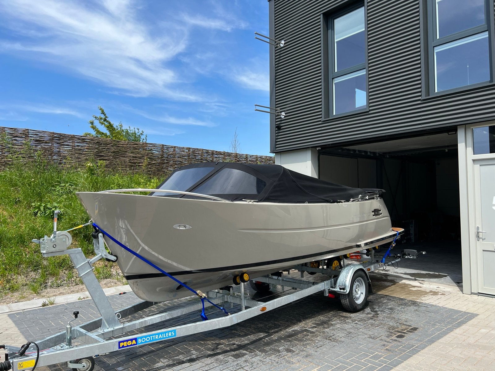 Primeur 620 (evt met Pega trailer), Overige merken, Afdekzeil, Buitenboordmotor, Sloep