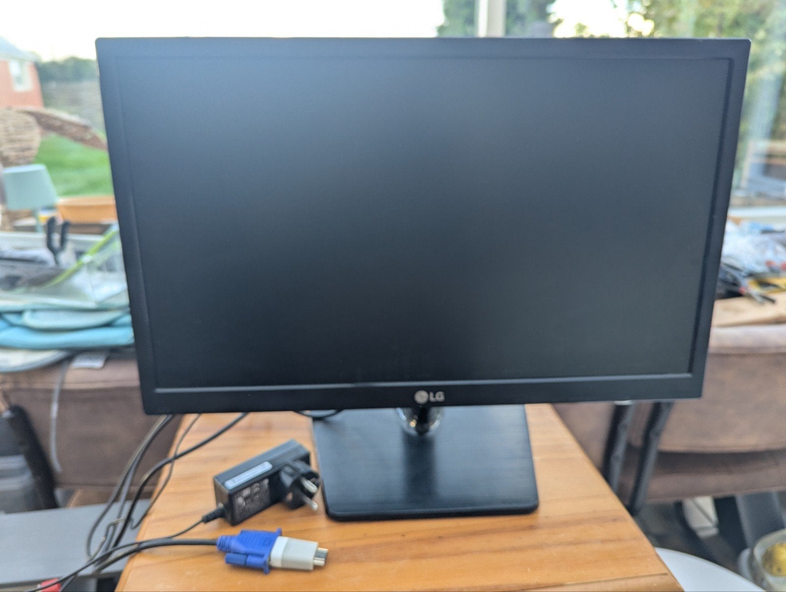 LG 22M37A-B Monitor, Ophalen, Gebruikt, IPS, LG