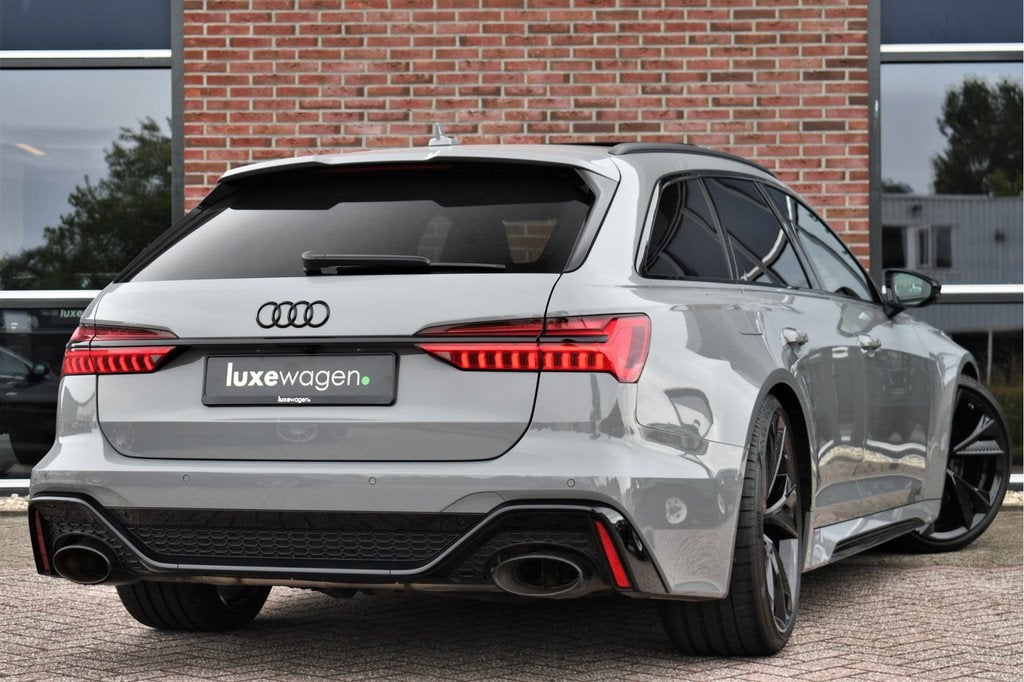 Audi RS6 Avant 4.0 TFSI quattro Nardo Keramisch Pano Sportui, Auto's, Audi, Automaat, 12 maanden, Gebruikt, 600 pk