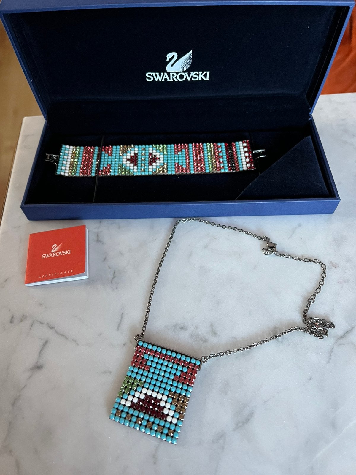 Swarovski set nieuw, Verzamelen, Swarovski, Ophalen of Verzenden, Nieuw, Sieraad of Horloge